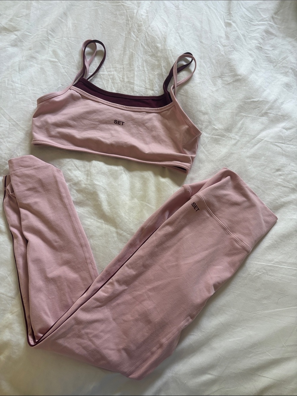 Set Active Burgundy & Pink Matching Set